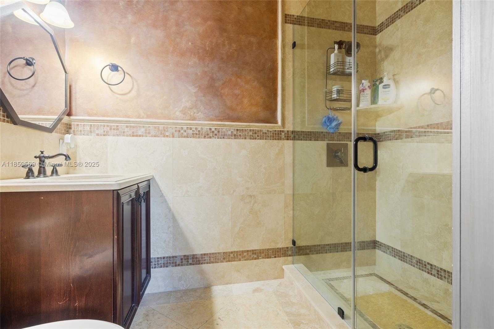 Small Image of 9861 NORTH WEST 135TH ST, Hialeah Gardens Number 28