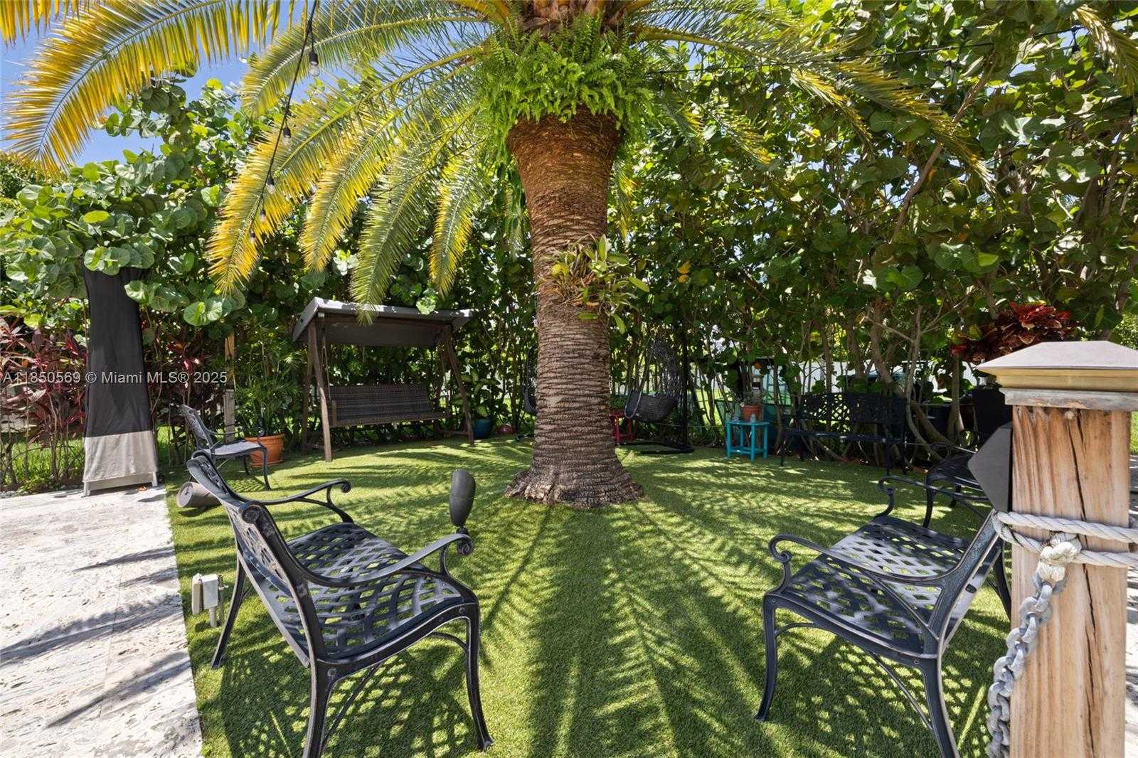 Small Image of 9861 NORTH WEST 135TH ST, Hialeah Gardens Number 51