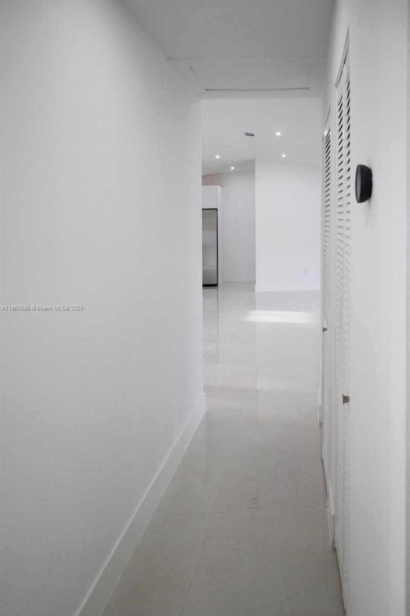 Small Image of 26222 SOUTH WEST 124TH PL, Homestead Number 16