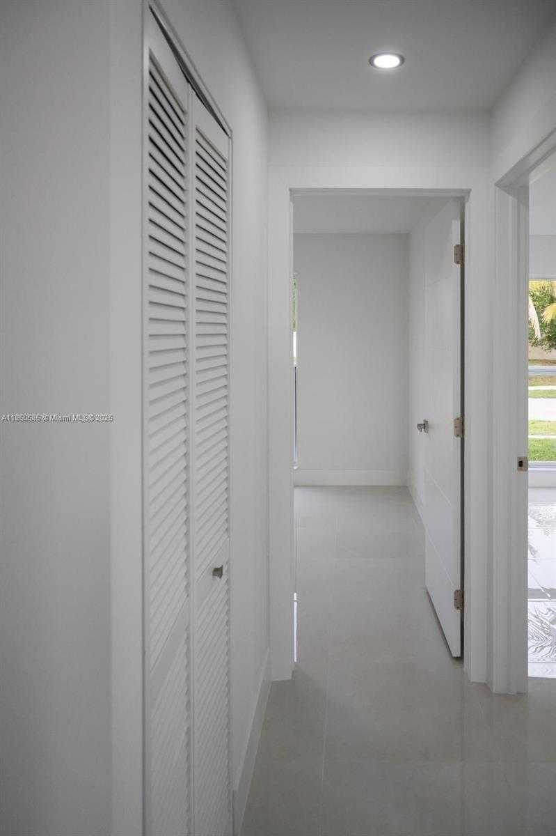 Small Image of 26222 SOUTH WEST 124TH PL, Homestead Number 29