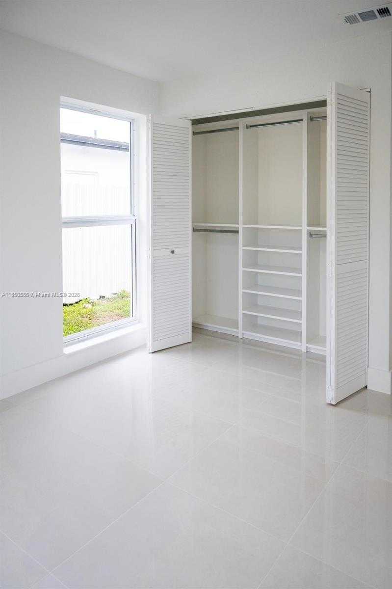 Small Image of 26222 SOUTH WEST 124TH PL, Homestead Number 36