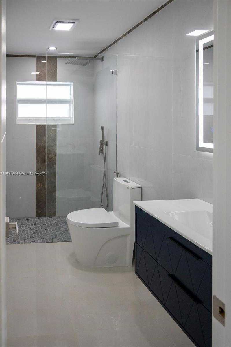 Small Image of 26222 SOUTH WEST 124TH PL, Homestead Number 37