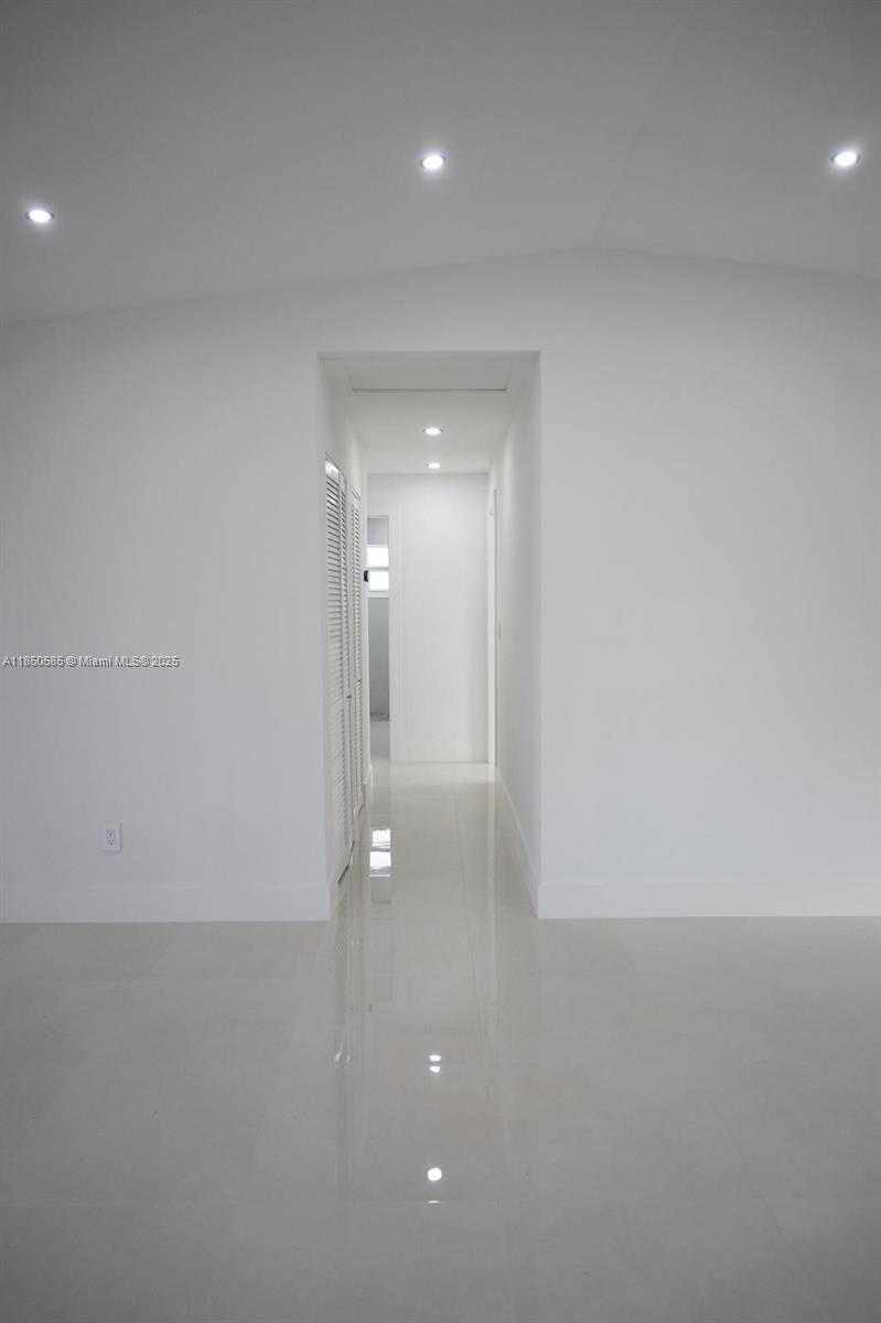 Small Image of 26222 SOUTH WEST 124TH PL, Homestead Number 39