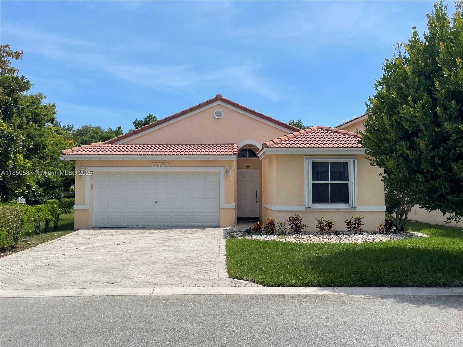 Small Image of 12130 NORTH WEST 56TH CT, Coral Springs Number 1