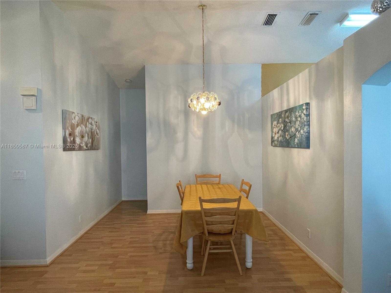 Small Image of 12130 NORTH WEST 56TH CT, Coral Springs Number 3