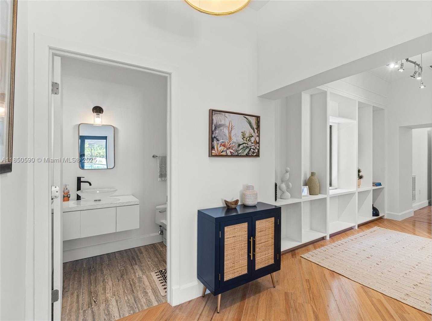 Small Image of 6220 SOUTH WEST 123RD TER, Pinecrest Number 29