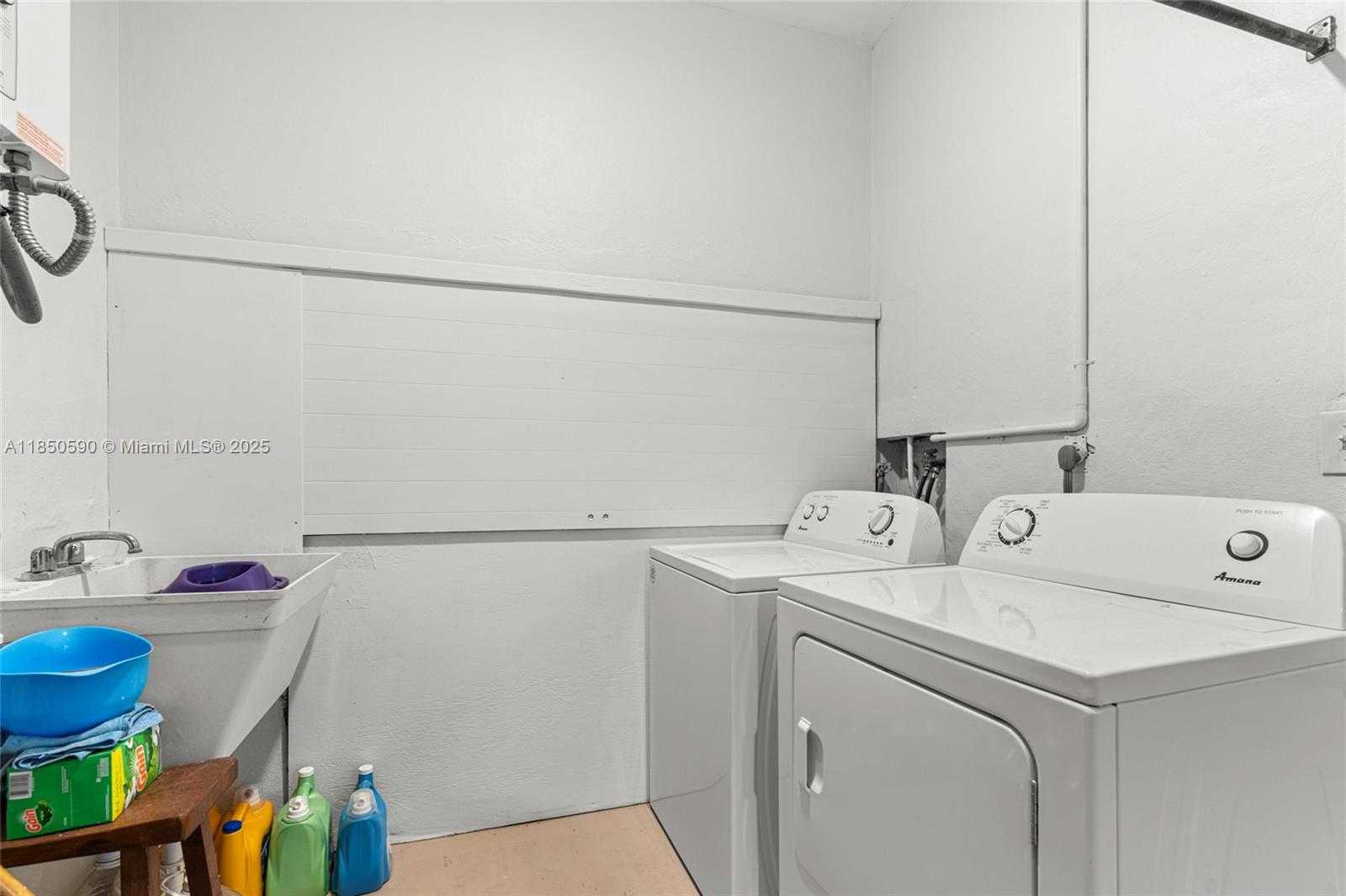 Small Image of 6220 SOUTH WEST 123RD TER, Pinecrest Number 61