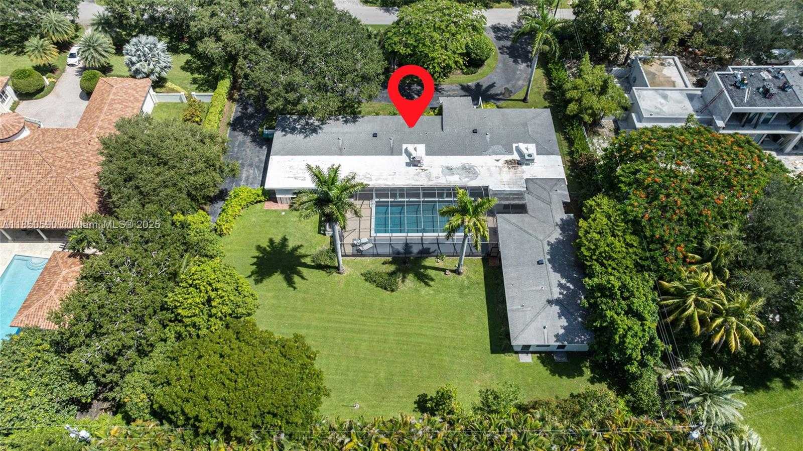 Small Image of 6220 SOUTH WEST 123RD TER, Pinecrest Number 70