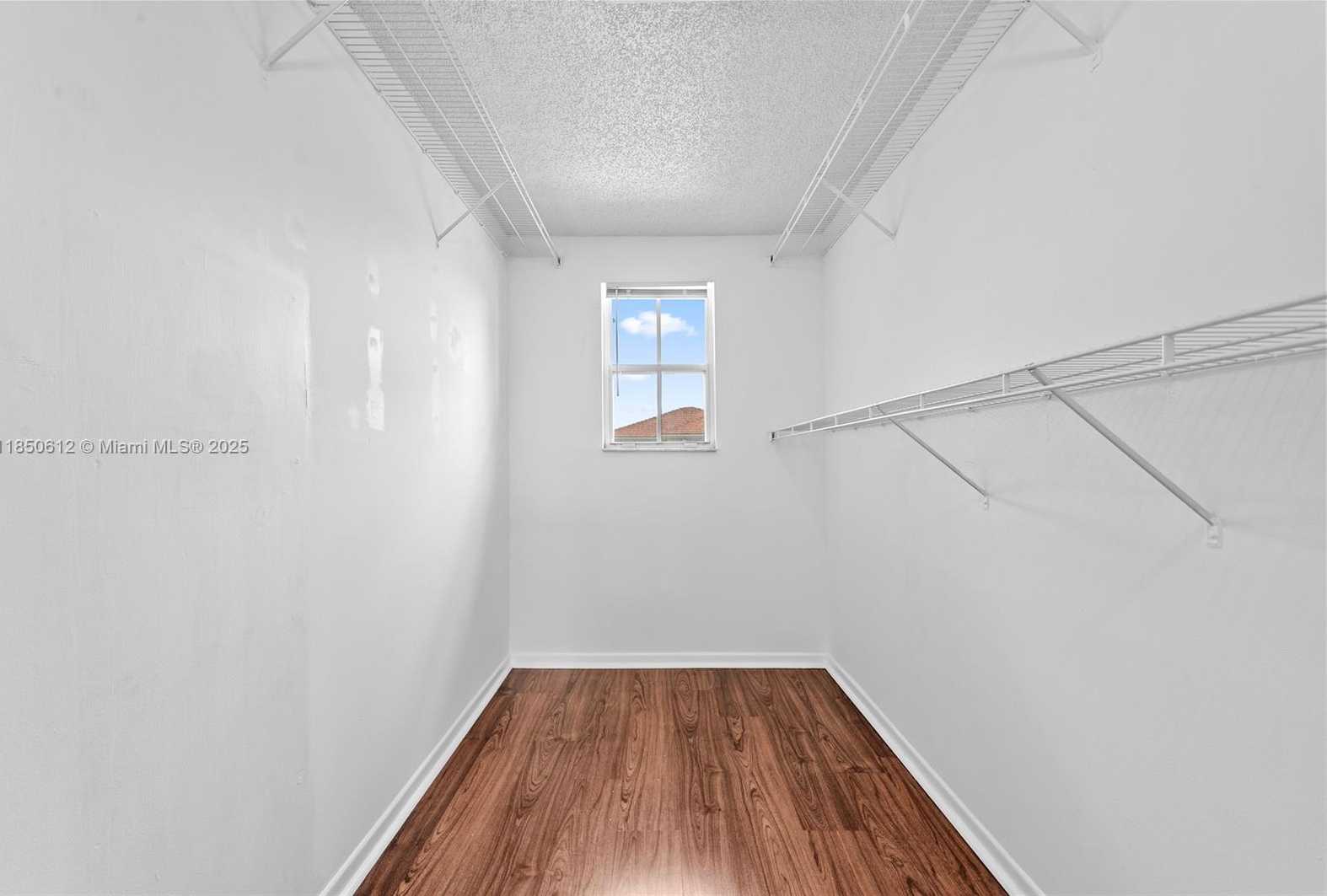 Small Image of 3226 WEST BUENA VISTA DR, Margate Number 18