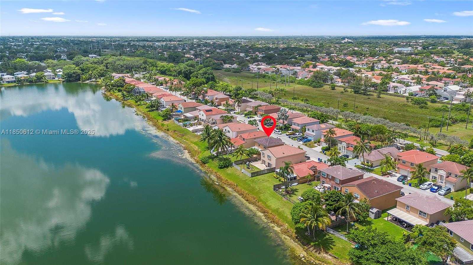 Small Image of 3226 WEST BUENA VISTA DR, Margate Number 35