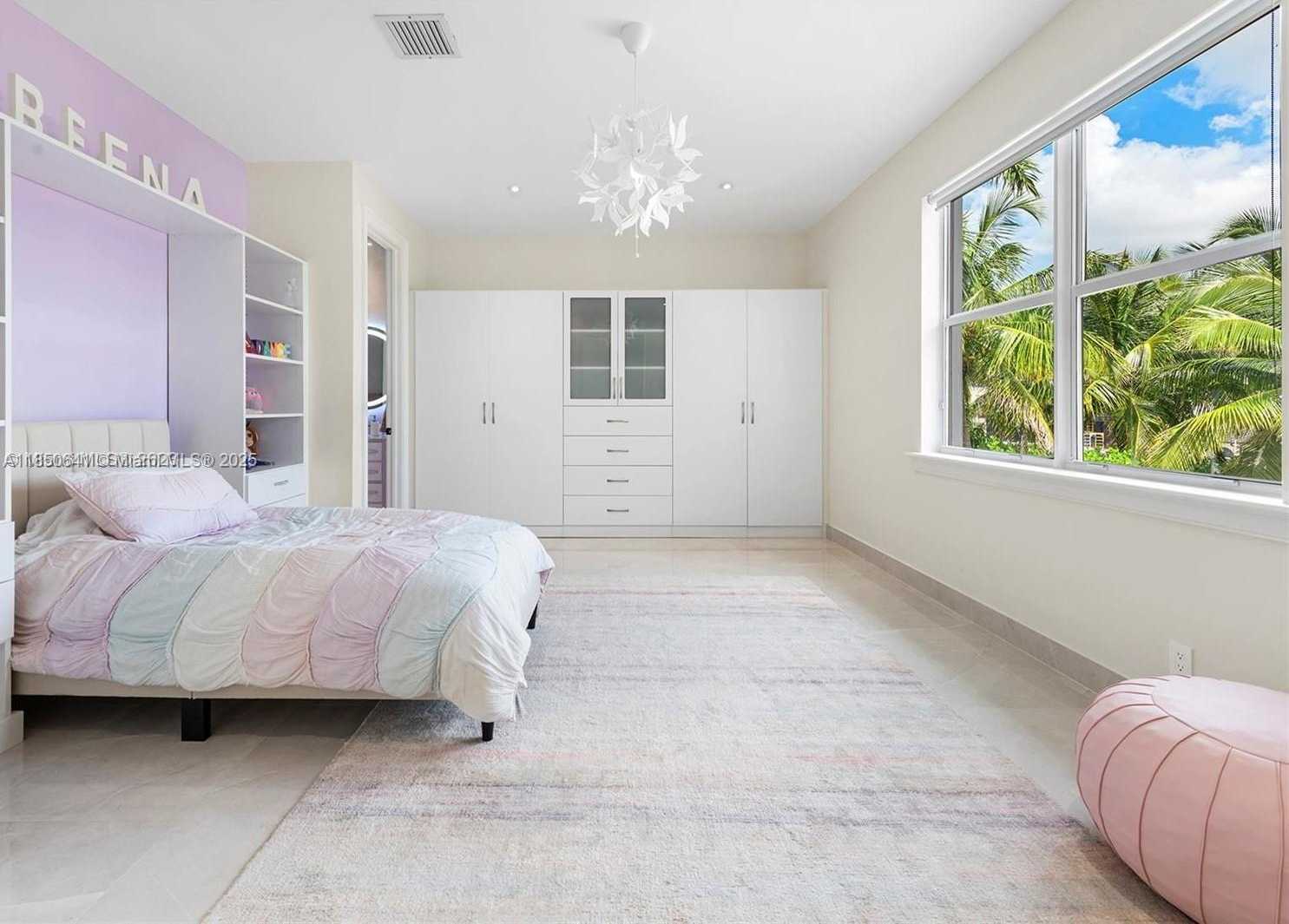 Small Image of 1031 HARBOR CT, Hollywood Number 17