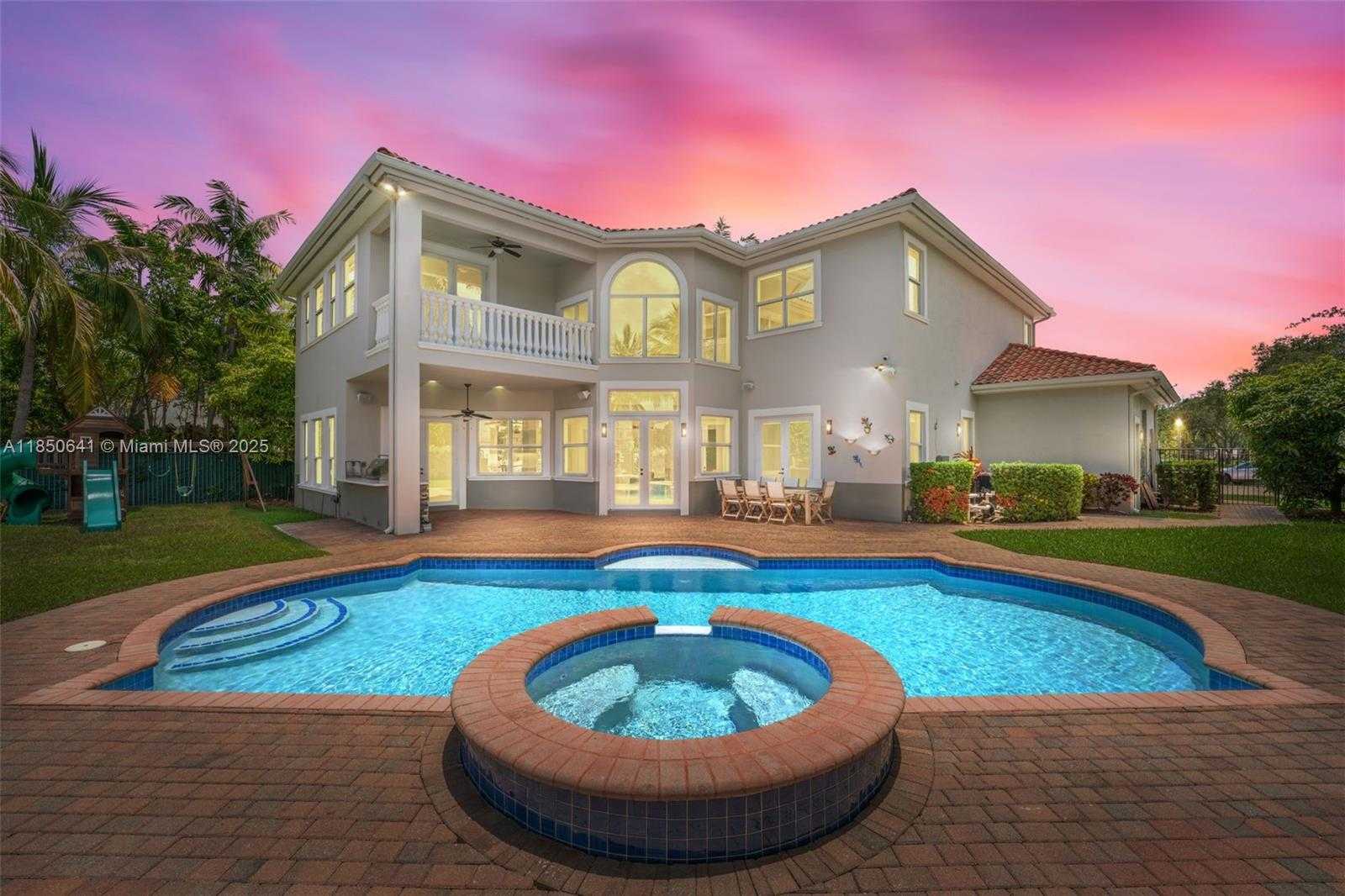 Small Image of 1031 HARBOR CT, Hollywood Number 31