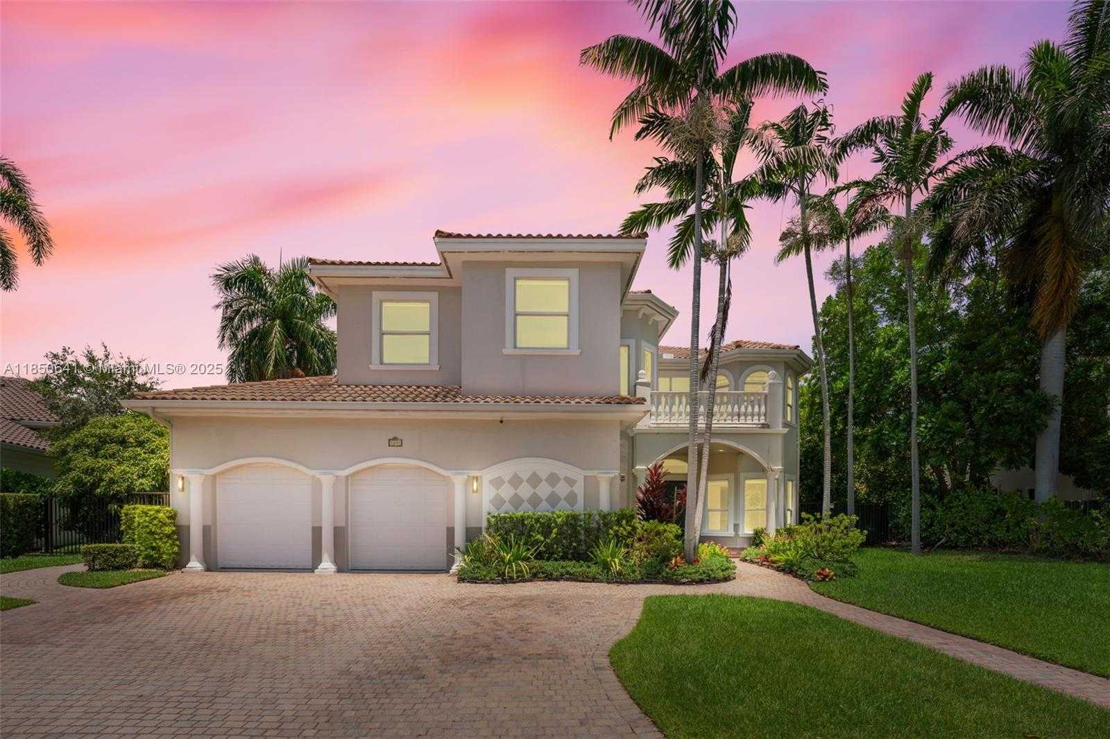 Small Image of 1031 HARBOR CT, Hollywood Number 32