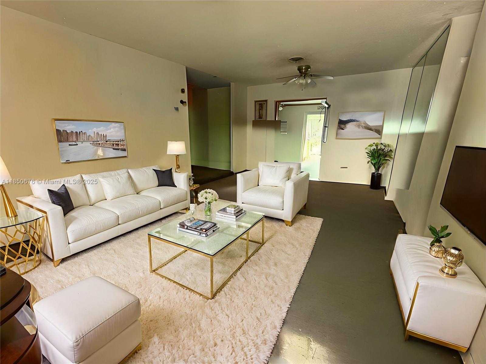 Small Image of 861 WEST 51ST PL, Hialeah Number 3