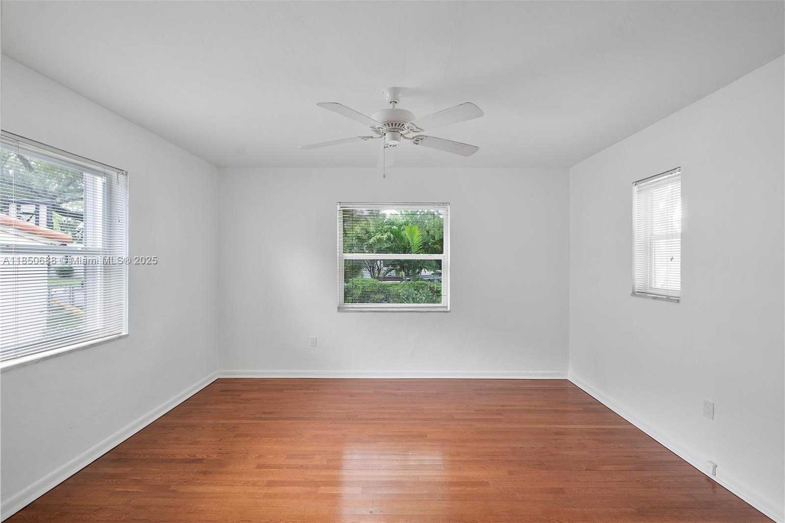 Small Image of 2121 SOUTH WEST 20TH ST, Miami Number 20
