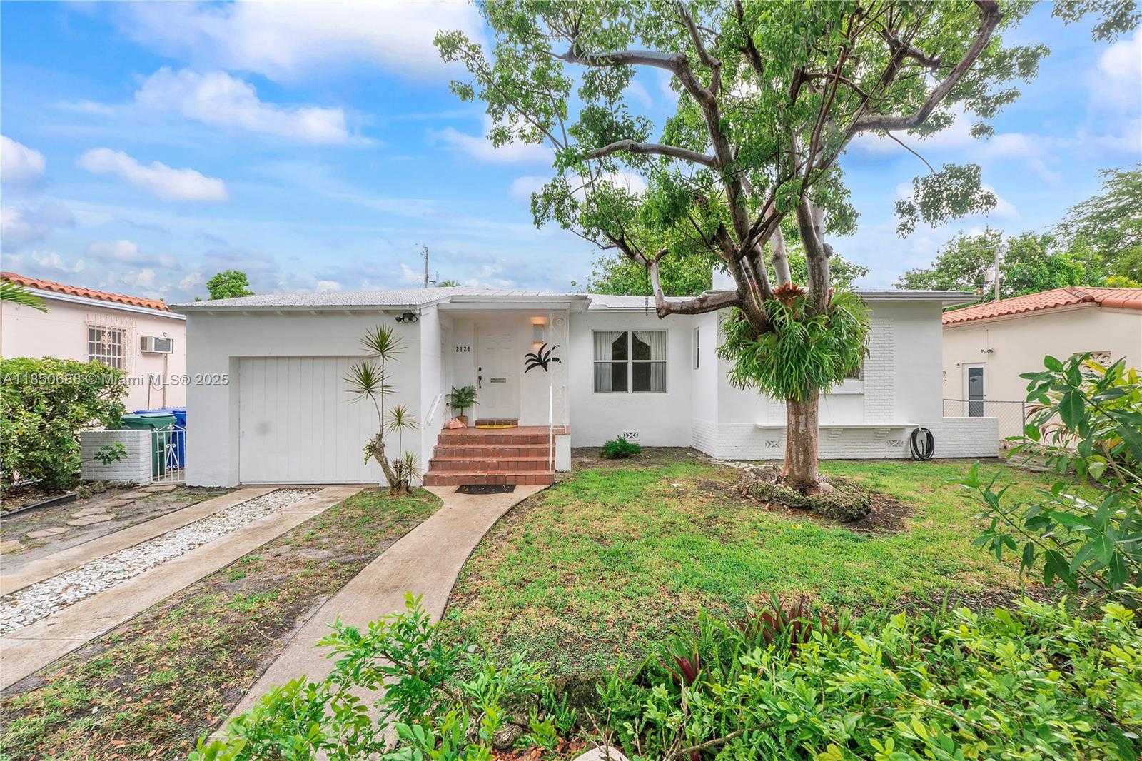 Small Image of 2121 SOUTH WEST 20TH ST, Miami Number 3