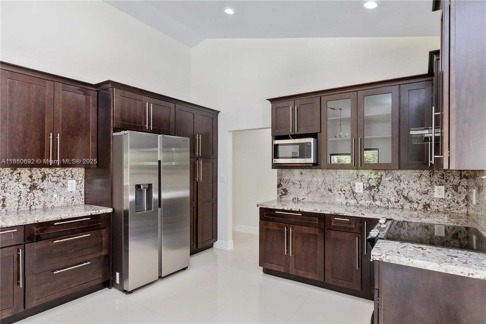 Small Image of 8110 SOUTH WEST 188TH ST, Cutler Bay Number 22