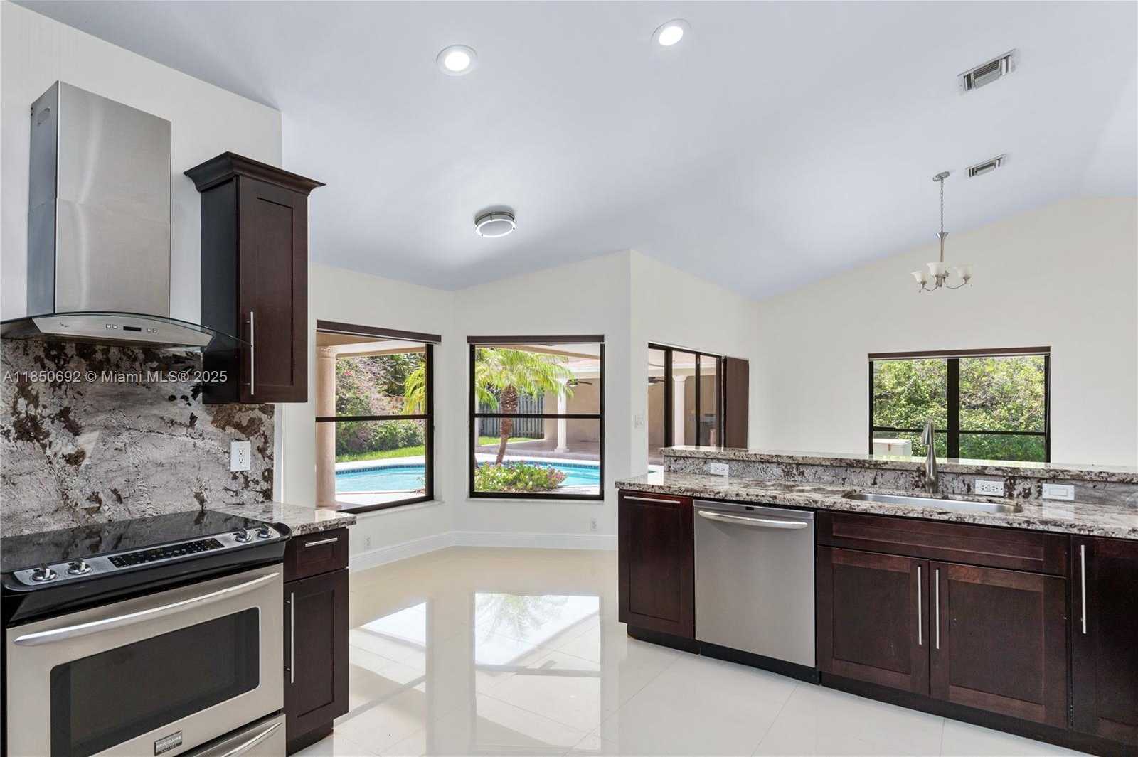Small Image of 8110 SOUTH WEST 188TH ST, Cutler Bay Number 23