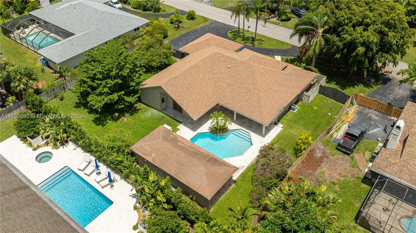 Small Image of 8110 SOUTH WEST 188TH ST, Cutler Bay Number 44