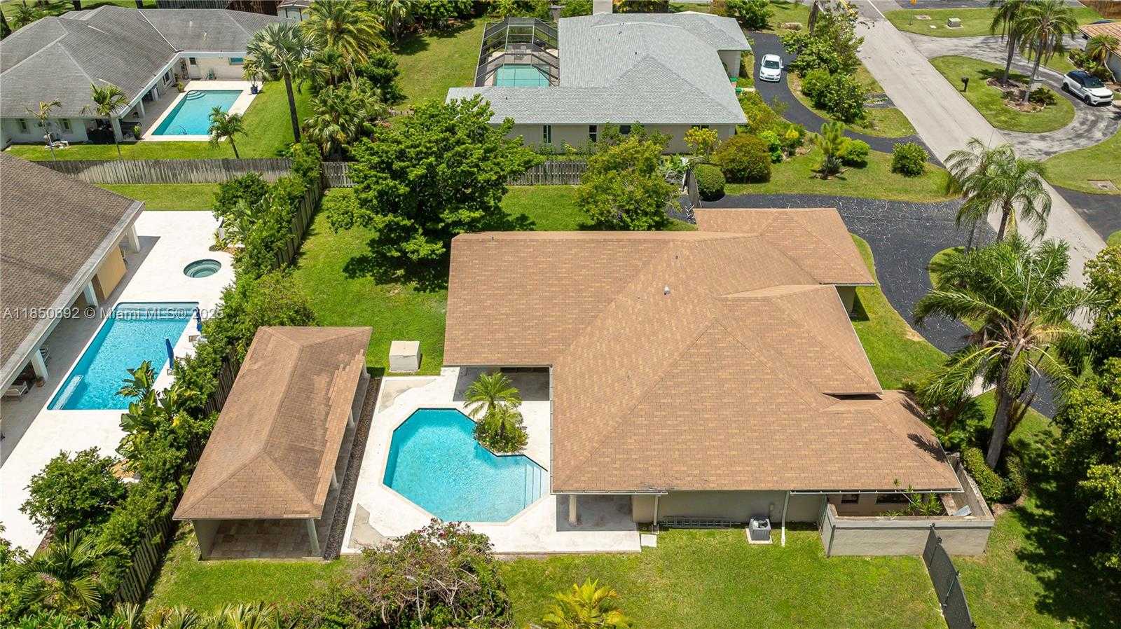 Small Image of 8110 SOUTH WEST 188TH ST, Cutler Bay Number 45