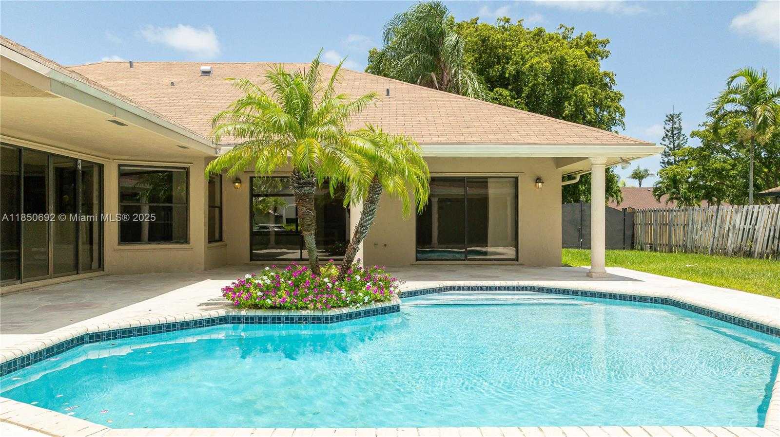 Small Image of 8110 SOUTH WEST 188TH ST, Cutler Bay Number 47