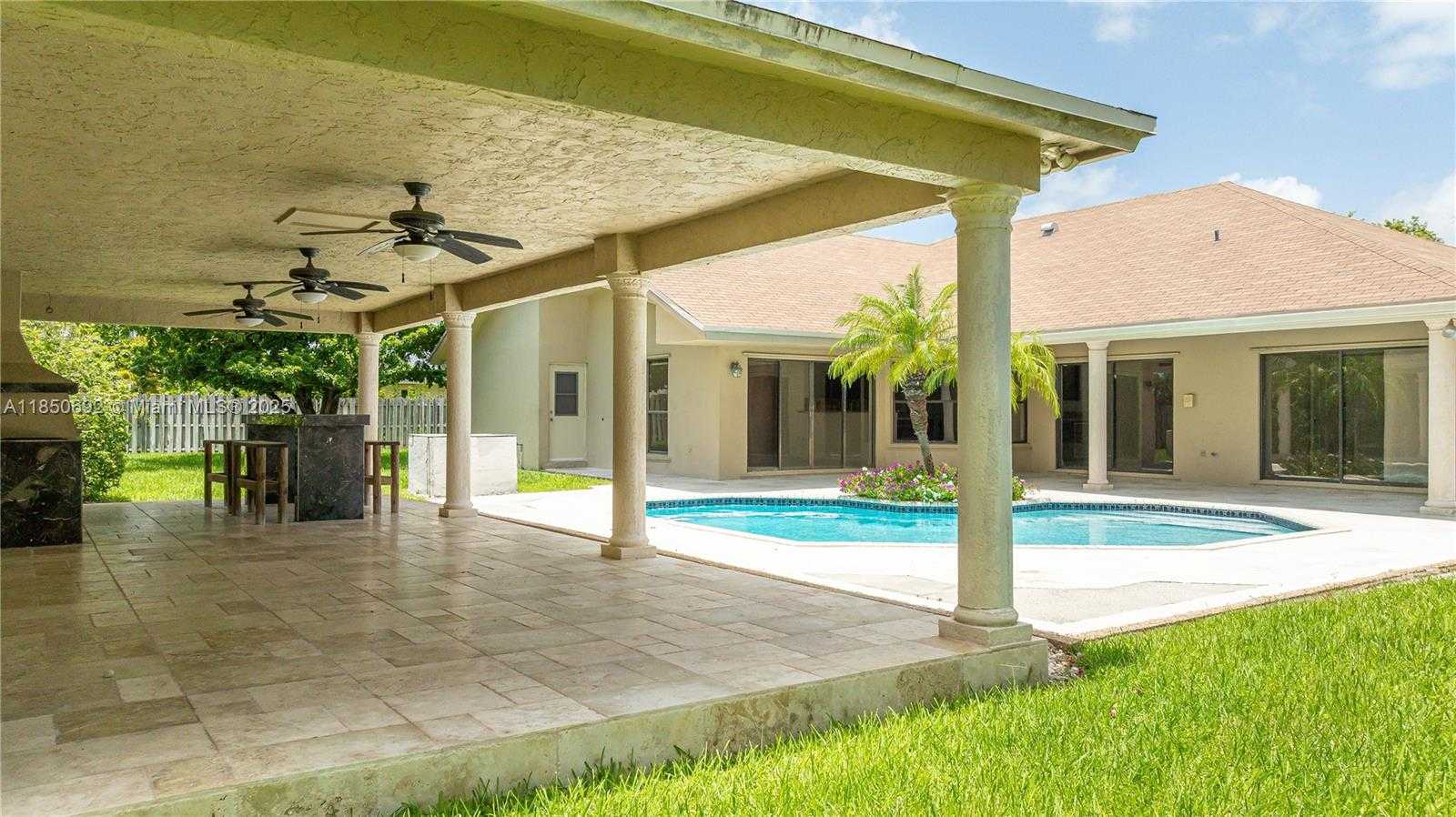 Small Image of 8110 SOUTH WEST 188TH ST, Cutler Bay Number 49