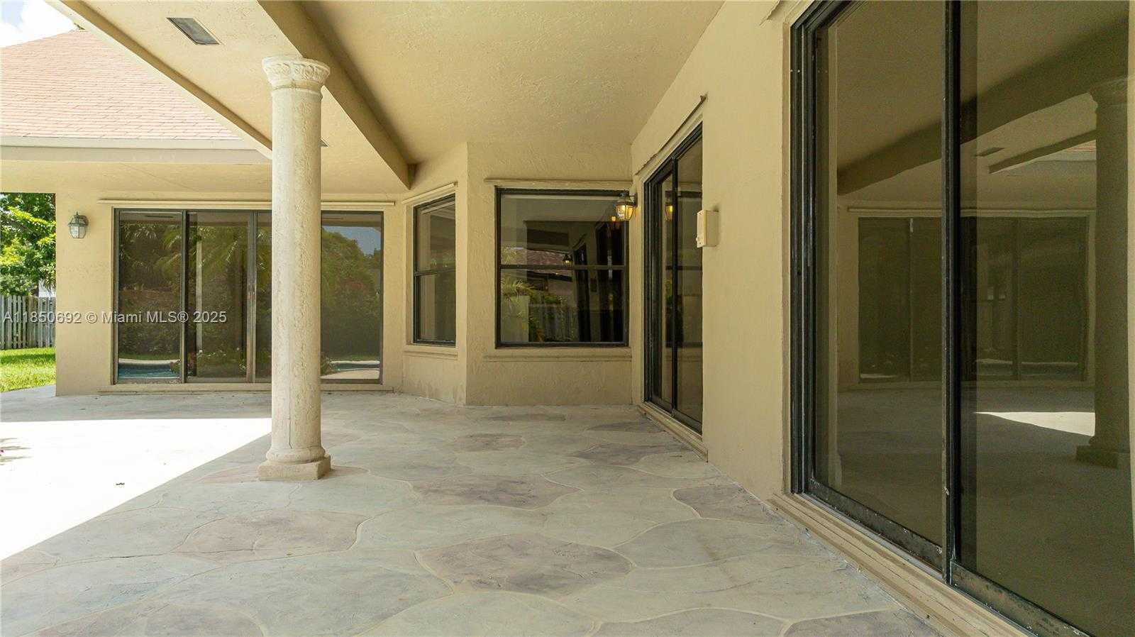 Small Image of 8110 SOUTH WEST 188TH ST, Cutler Bay Number 53