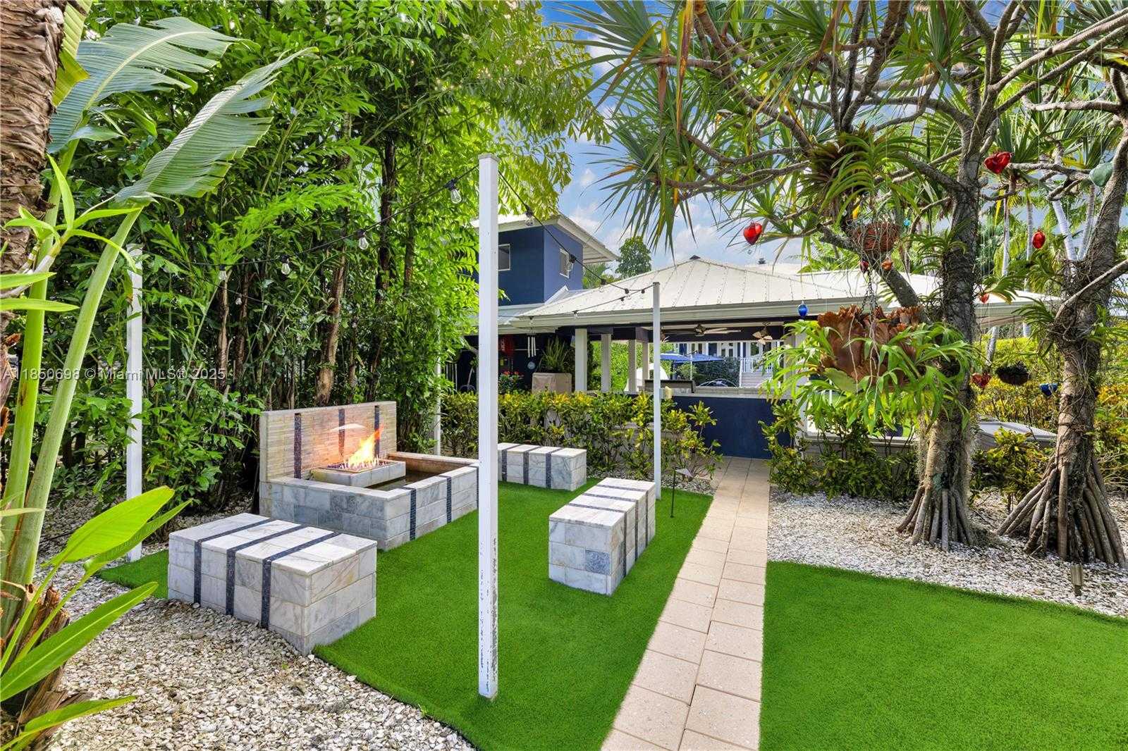 Small Image of 755 NORTH EAST 77TH STREET, Miami Number 11