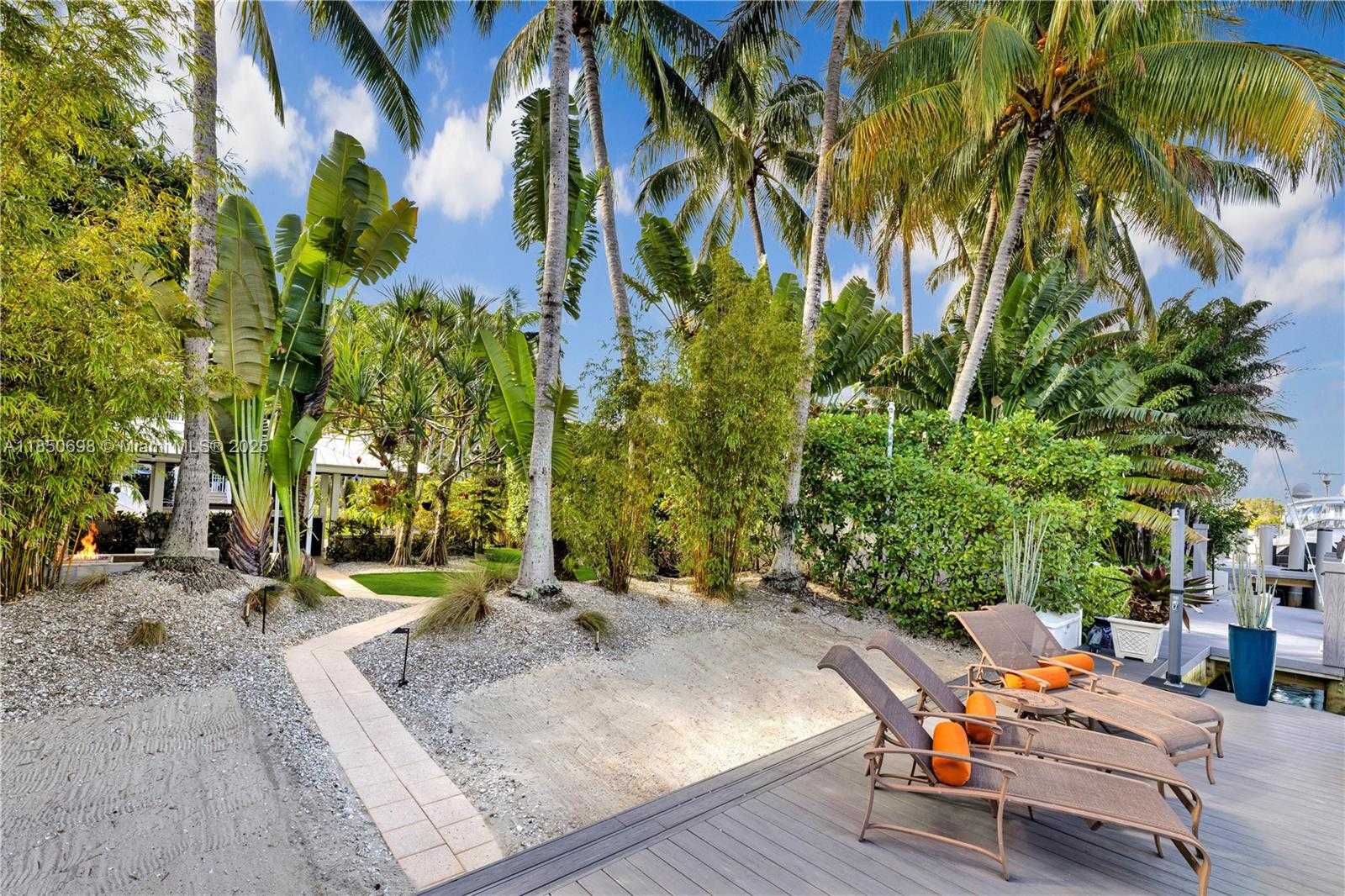 Small Image of 755 NORTH EAST 77TH STREET, Miami Number 13