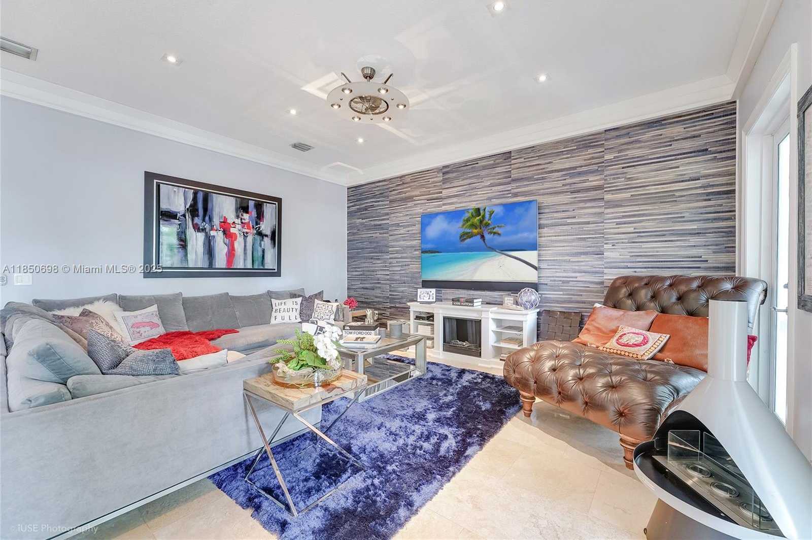 Small Image of 755 NORTH EAST 77TH STREET, Miami Number 22
