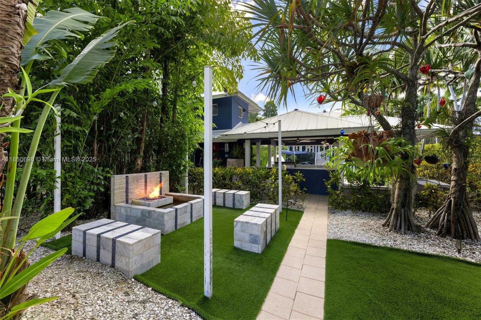 Small Image of 755 NORTH EAST 77TH STREET, Miami Number 25