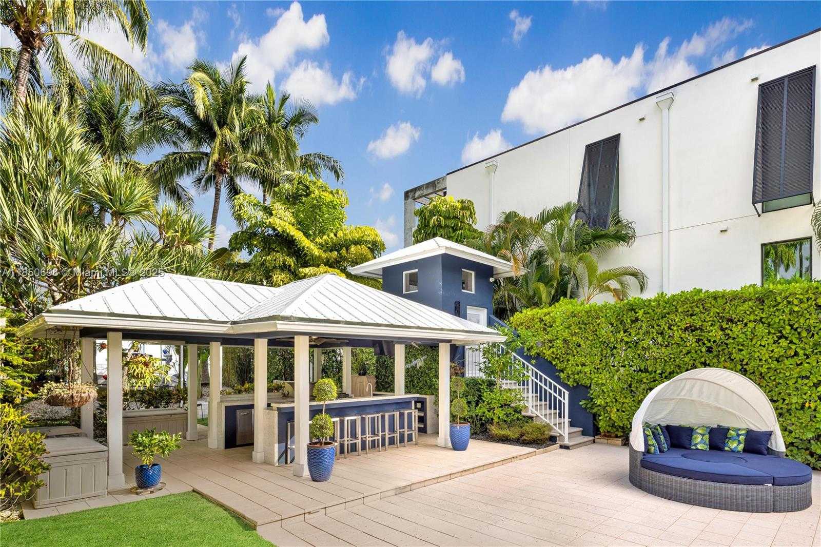 Small Image of 755 NORTH EAST 77TH STREET, Miami Number 9