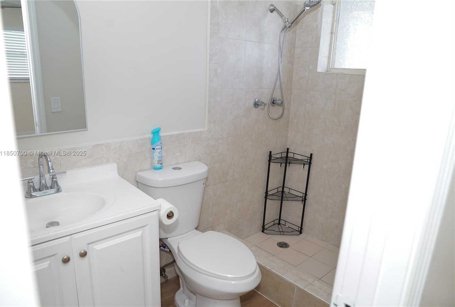 Small Image of 2405 NORTH WEST 54TH ST, Tamarac Number 23