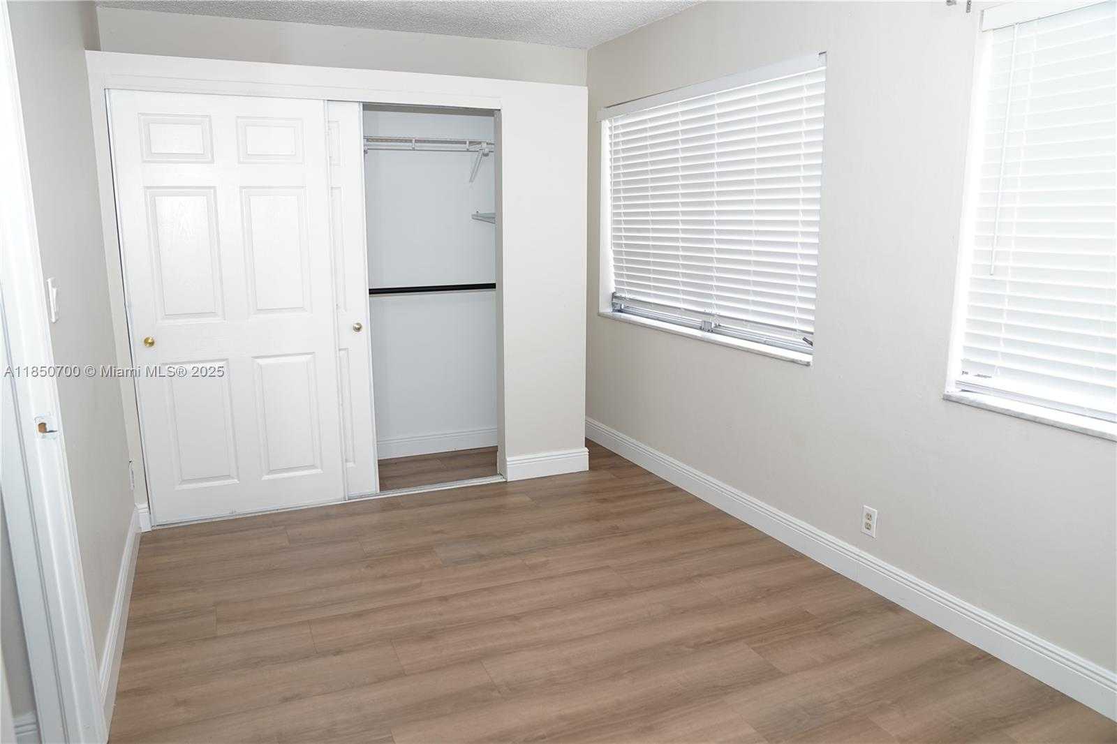 Small Image of 2405 NORTH WEST 54TH ST, Tamarac Number 5