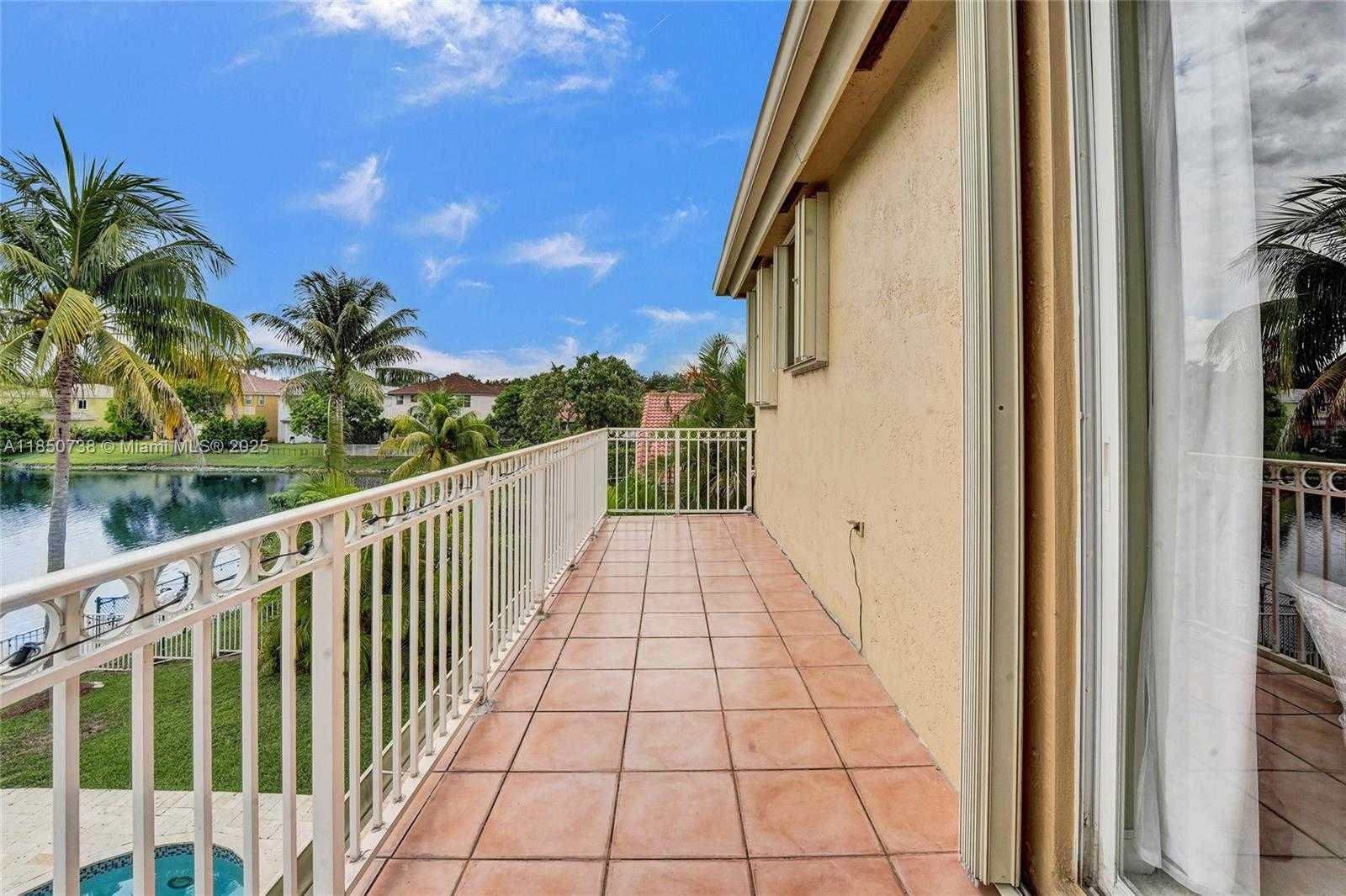 Small Image of 5337 SOUTH WEST 131 TERRACE, Miramar Number 31