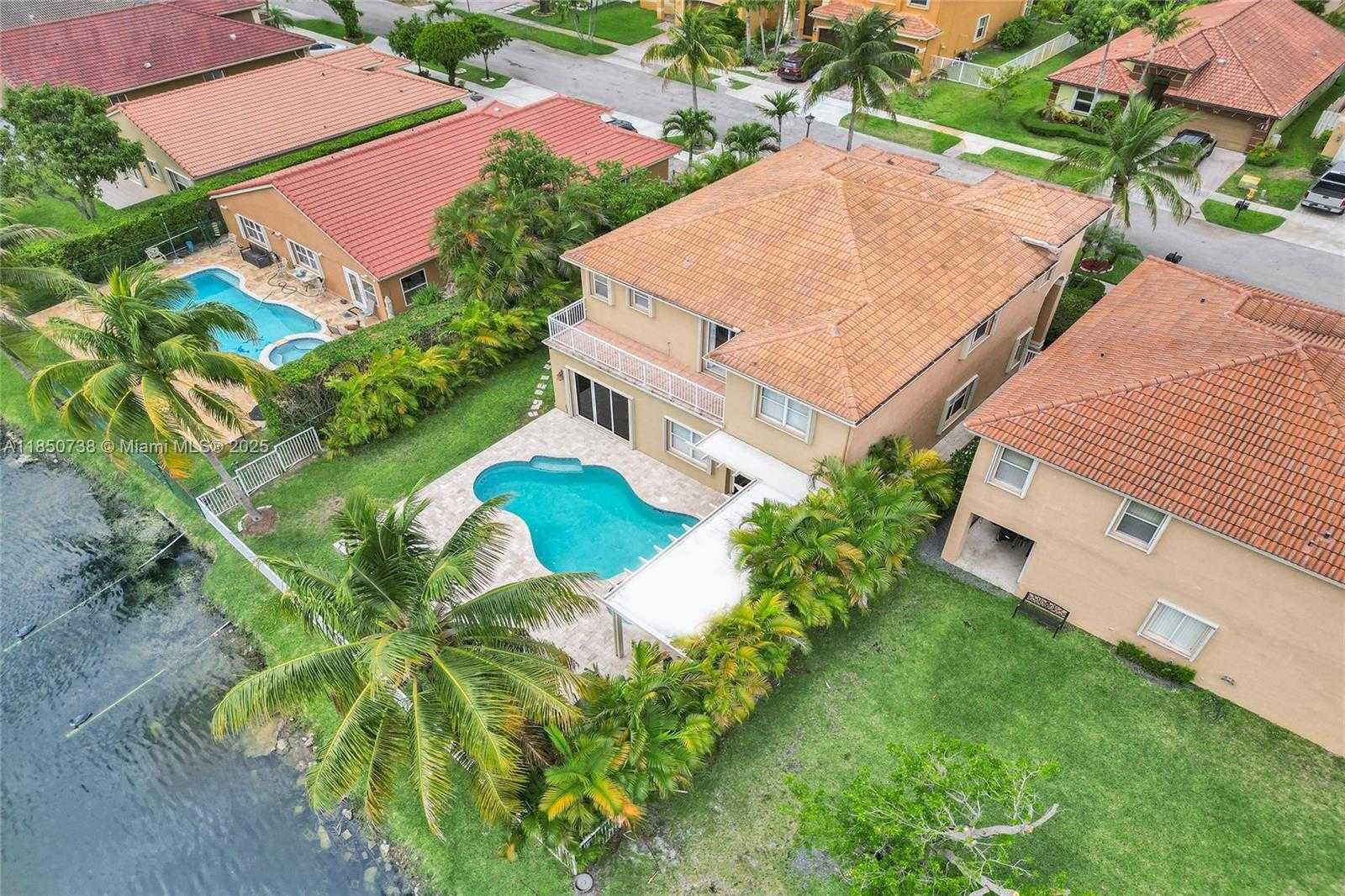 Small Image of 5337 SOUTH WEST 131 TERRACE, Miramar Number 44