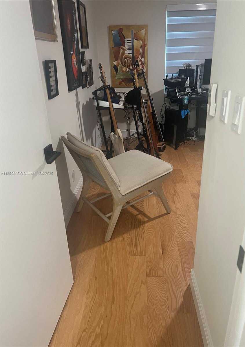 Small Image of 8221 NORTH WEST 14TH ST, Plantation Number 42