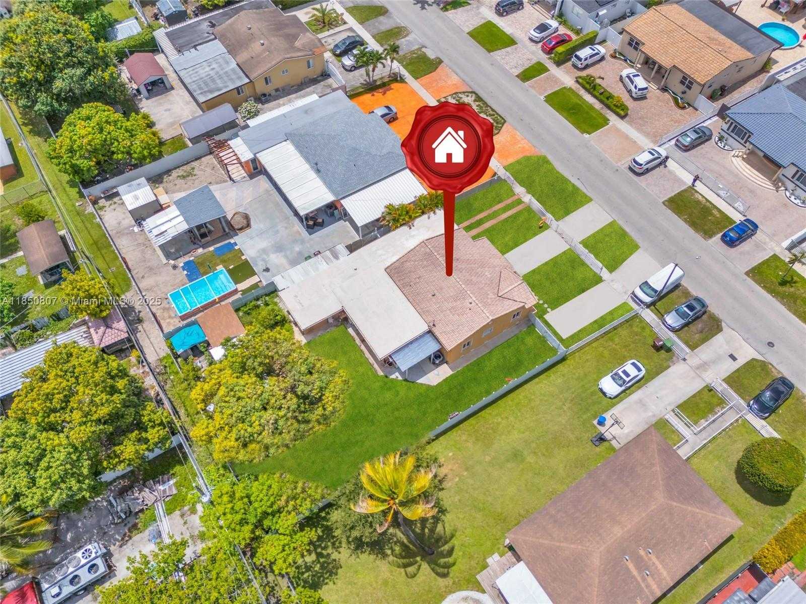 Small Image of 250 EAST 34TH ST, Hialeah Number 15