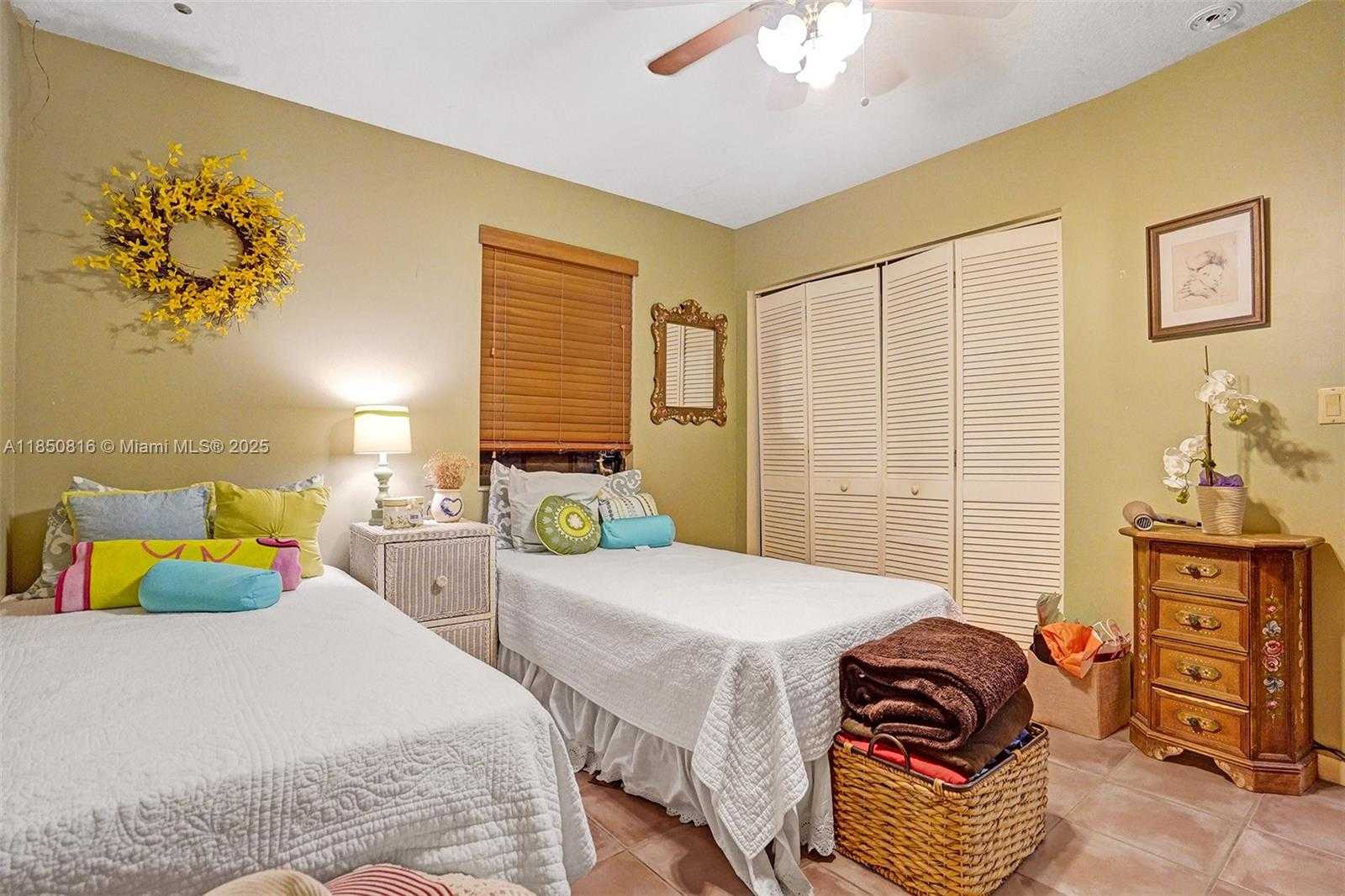 Small Image of 20975 SOUTH WEST 264TH ST, Homestead Number 11