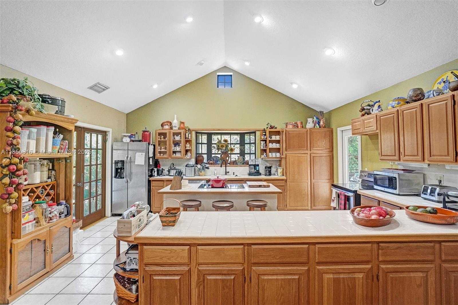 Small Image of 20975 SOUTH WEST 264TH ST, Homestead Number 4