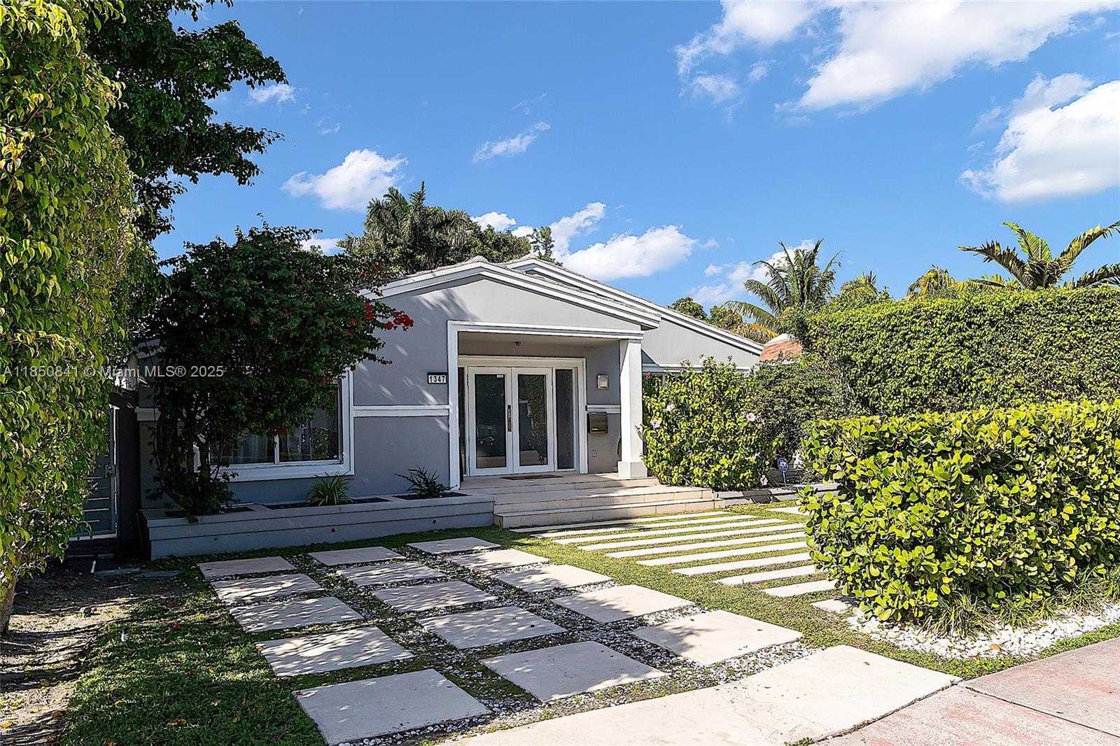 Small Image of 1347 71 ST, Miami Beach Number 2