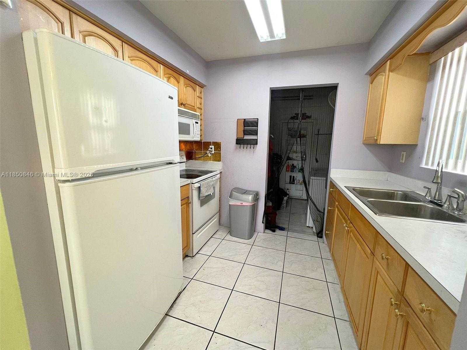 Small Image of 14850 SOUTH WEST 297TH ST, Homestead Number 11
