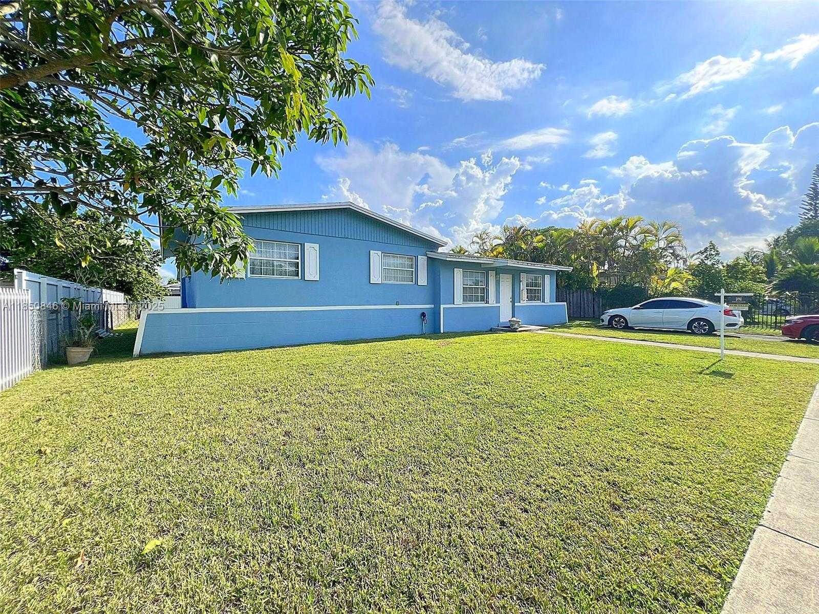 Small Image of 14850 SOUTH WEST 297TH ST, Homestead Number 2
