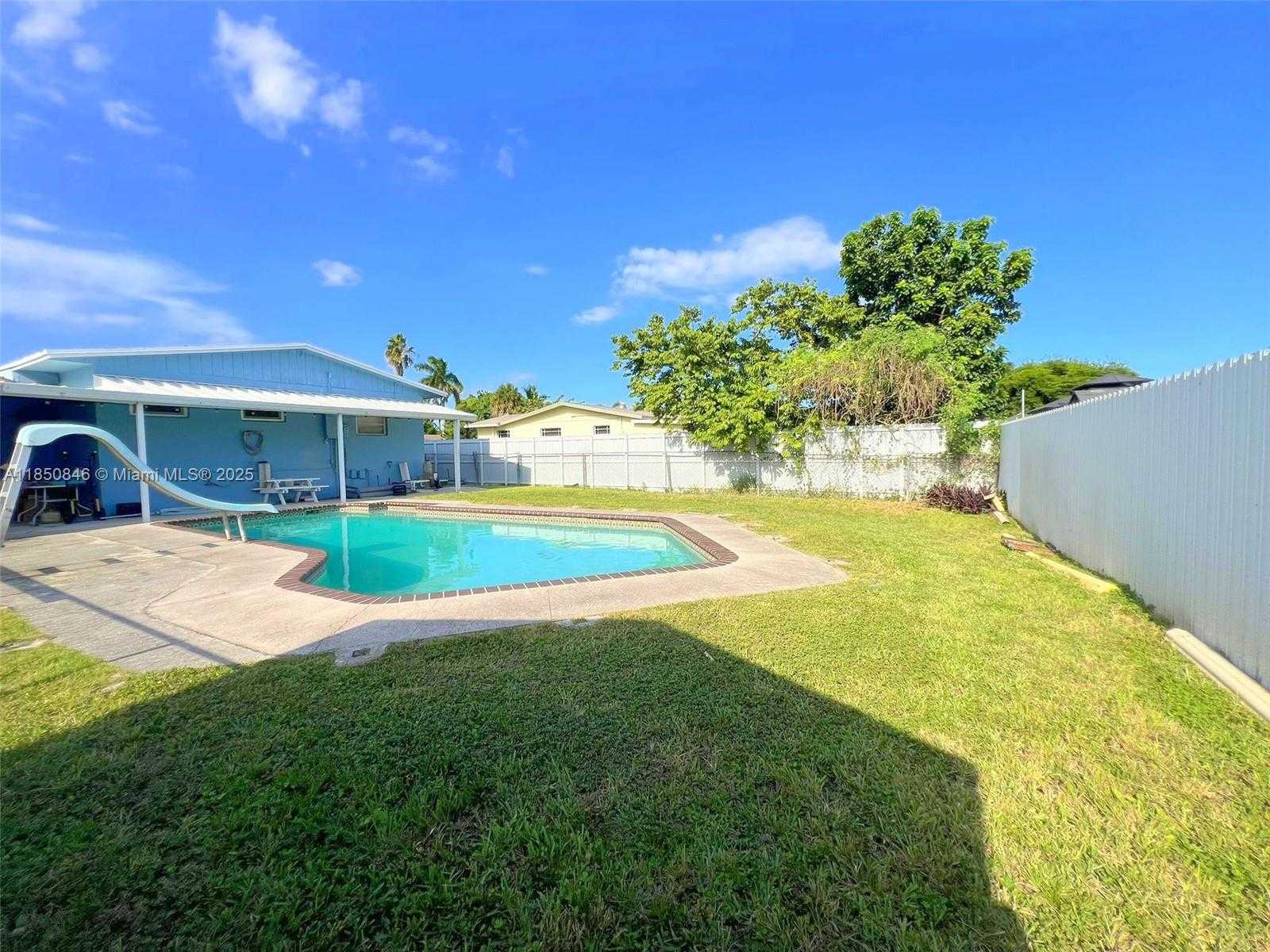 Small Image of 14850 SOUTH WEST 297TH ST, Homestead Number 4