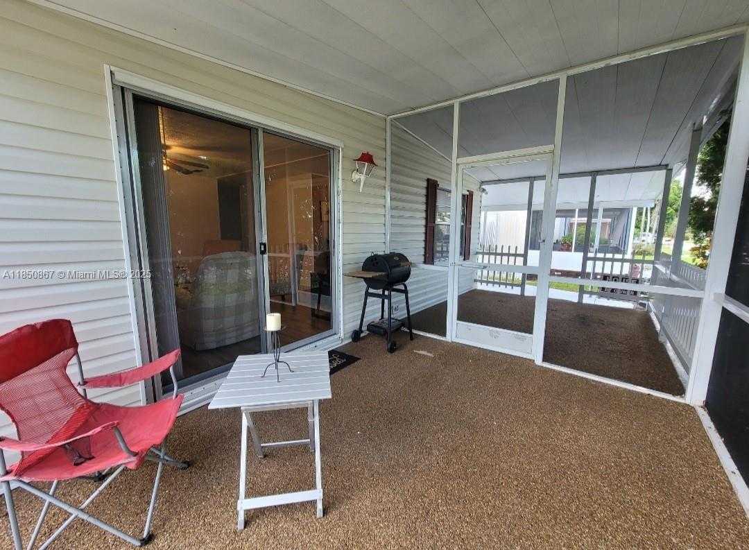 Small Image of 371 NORTH WEST 135TH WAY, Plantation Number 12