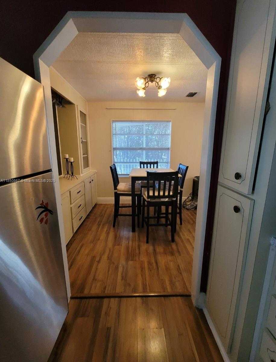 Small Image of 371 NORTH WEST 135TH WAY, Plantation Number 24