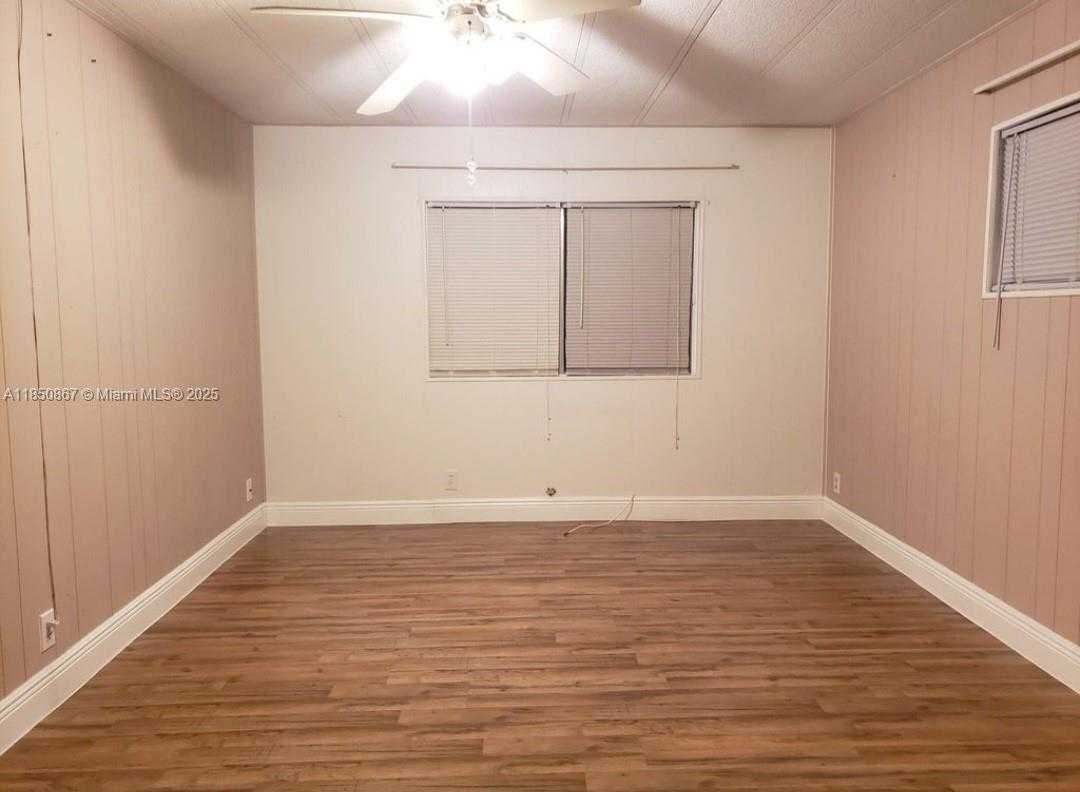 Small Image of 371 NORTH WEST 135TH WAY, Plantation Number 49