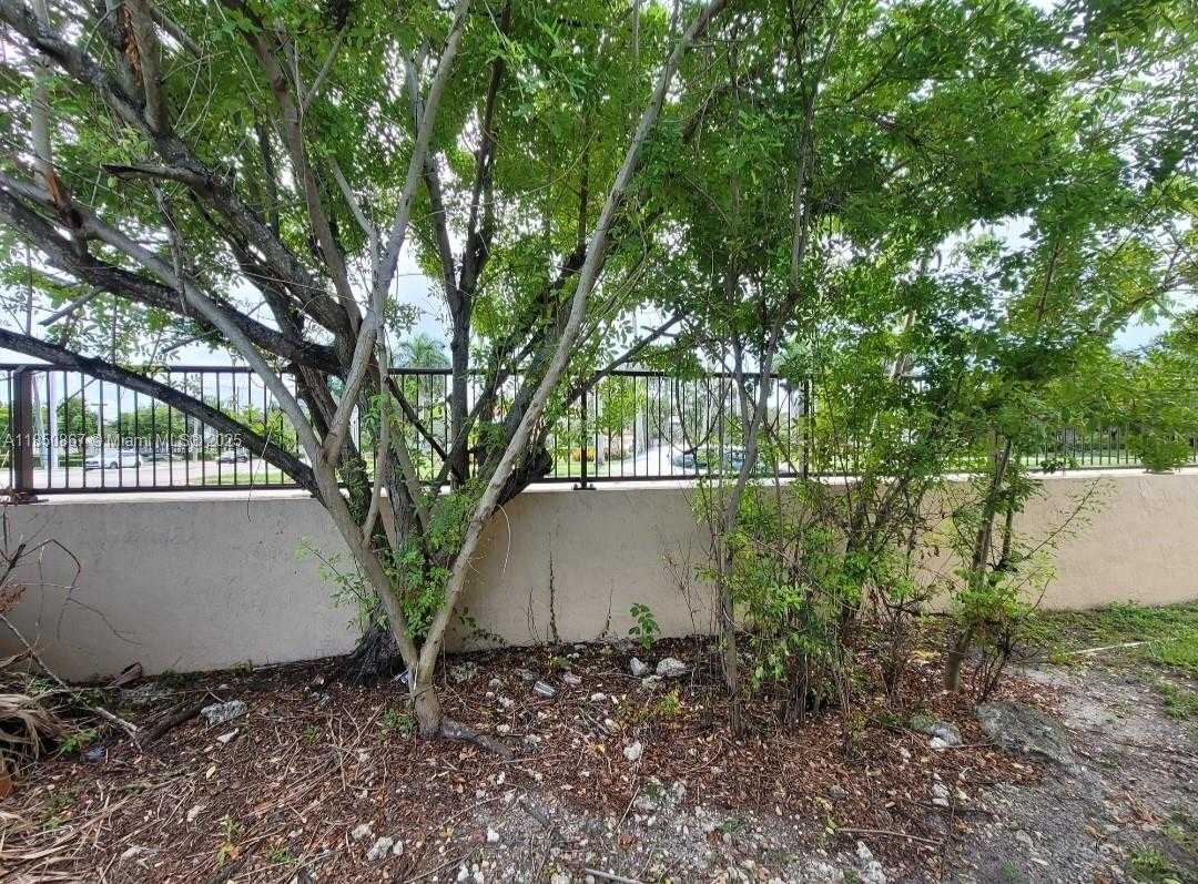 Small Image of 371 NORTH WEST 135TH WAY, Plantation Number 56