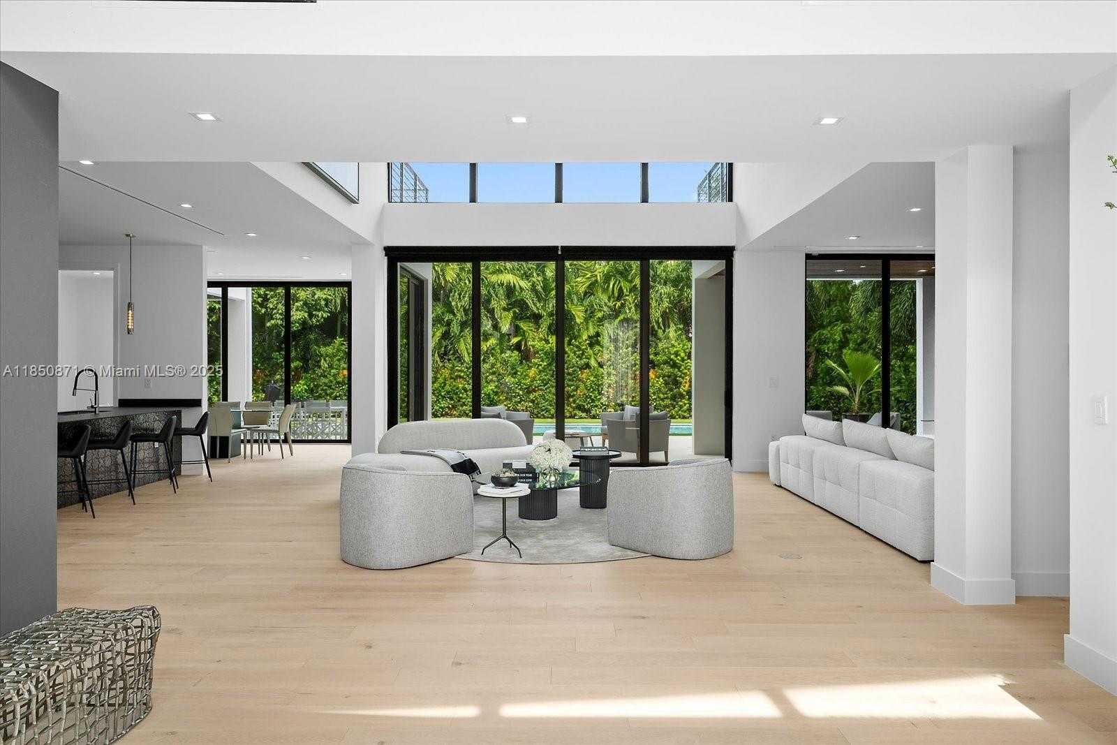 Small Image of 112 WEST PALM MIDWAY, Miami Beach Number 18