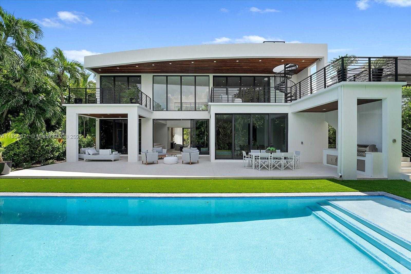 Small Image of 112 WEST PALM MIDWAY, Miami Beach Number 27